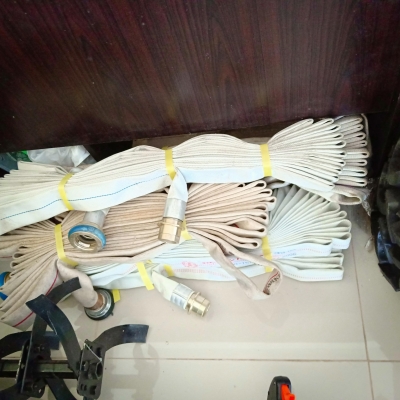 สายดับเพลิงขนาด 1นิ้วครึ่งพร้อมหัวต่อ