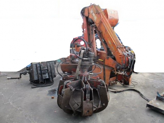 ขายเครนเฮียบพับ 4.75 ตัน+บุ้งกี้ นำเข้า 195000 บาท โทร084-5424150 line id : rapinzat