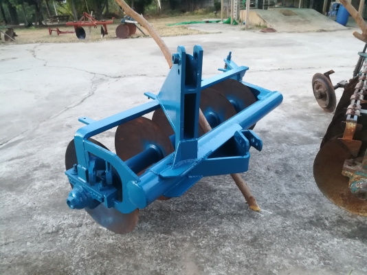 ขายผานห้ารถไถฟอร์ดสภาพสวย