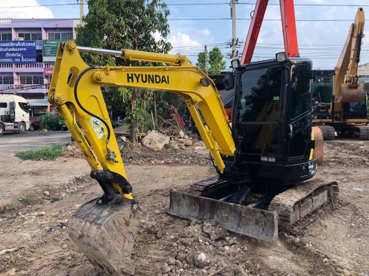 ขายHYUNDAI 35Z-7A รถตู้แอร์โรงงานเย็นเจี๊ยบ+ เครื่องเสียงCD+ มีไลน์หัวเจาะ