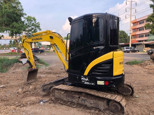 ขายHYUNDAI 35Z-7A รถตู้แอร์โรงงานเย็นเจี๊ยบ+ เครื่องเสียงCD+ มีไลน์หัวเจาะ