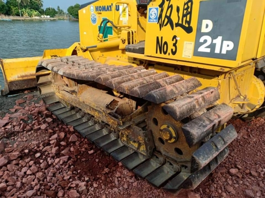 ขายจ้า..KOMATSU D20P-7E เก่านอกแท้  เดิมๆๆสภาพสวย ปั๊มแห้ง...ใช้งานมาน้อย  โทร 089-3818694 จ๊อย