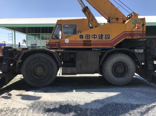 ขายเครน TADANO TR250M-4 นำเข้าจากญี่ปุ่น รถสวย ราคาถูกครับ