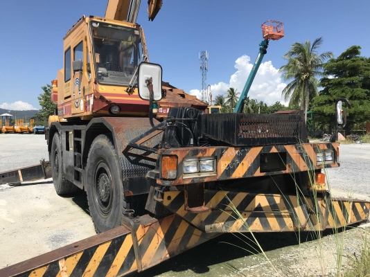 ขายเครน TADANO TR250M-4 นำเข้าจากญี่ปุ่น รถสวย ราคาถูกครับ