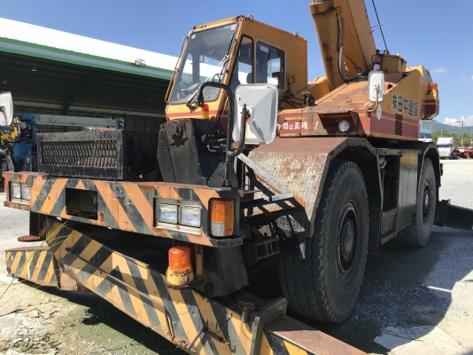 ขายเครน TADANO TR250M-4 นำเข้าจากญี่ปุ่น รถสวย ราคาถูกครับ