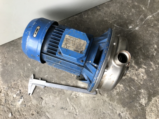 ขายปั๊มน้ำหอยโข่งหัวสแตนเลส Ebara 2.5HP. 380V made in Italy สภาพสวย หมุนนิ่ม พร้อมใช้งาน