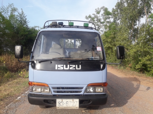รถบรรทุกหกล้อ ISUZU NKR หัวการ์ตูน เครื่อง 120 แรงม้าปี40 รถบรรทุกหกล้อ ISUZU NKR หัวการ์ตูน เครื่อง 120 แรงม้าปี40