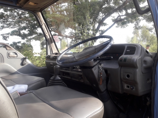 รถบรรทุกหกล้อ ISUZU NKR หัวการ์ตูน เครื่อง 120 แรงม้าปี40