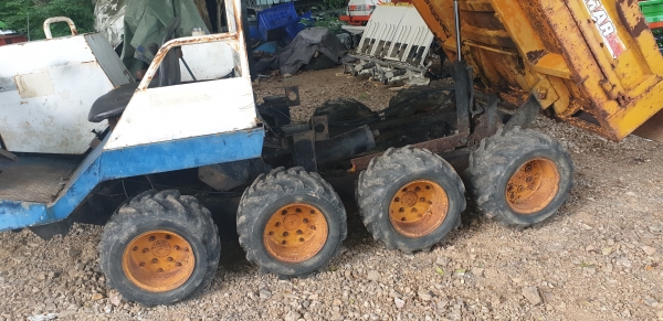 8 ล้อ 20 แรง รถบรรทุกการเกษตรและก่อสร้าง