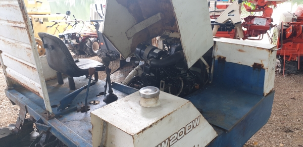 8 ล้อ 20 แรง รถบรรทุกการเกษตรและก่อสร้าง