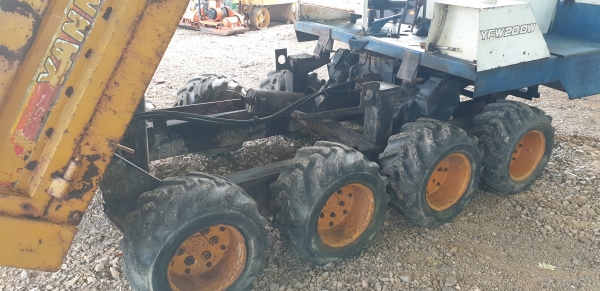 8 ล้อ 20 แรง รถบรรทุกการเกษตรและก่อสร้าง