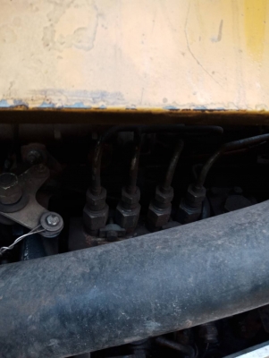ขายKOMATSU PC60-7 ไฟครบเอกสารอินวอยราคา 500,000