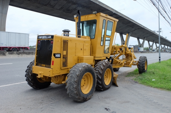 ขายรถเกรด เก่านอก CAT 140G ราคา 2,200,000 บาทไม่เคยใช้ในไทย นัดดูรถได้ที่ถนนบางนา-ตราด สมุทรปราการ ขายรถเกรด เก่านอก CAT 140G ราคา 2,200,000 บาทไม่เคยใช้ในไทย นัดดูรถได้ที่ถนนบางนา-ตราด สมุทรปราการ