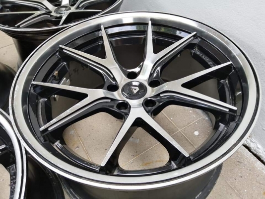 ล้อ Advantus ขอบ20 ใส่รถ BMW 5-7 สภาพสวย ราคาไม่แพง ล้อ Advantus ขอบ20 ใส่รถ BMW 5-7 สภาพสวย ราคาไม่แพง