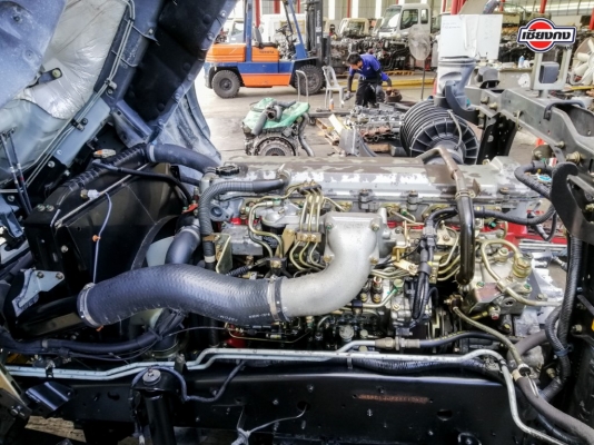 หัวเก๋ง HINO MEGA หัวแคบ พร้อมเครื่องยนต์ JO8C TURBO 245-260 PS