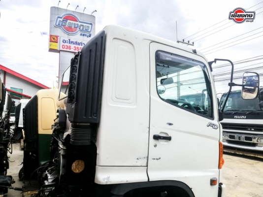 หัวเก๋ง HINO MEGA หัวแคบ พร้อมเครื่องยนต์ JO8C TURBO 245-260 PS
