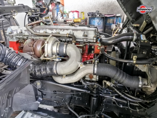 หัวเก๋ง HINO MEGA หัวแคบ พร้อมเครื่องยนต์ JO8C TURBO 245-260 PS