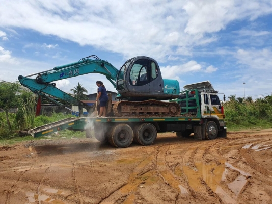 SK100super ไลน์แยคหัวเจาะ  เอกสารเล่มทะเบียน ราคาที่ 750,000 ครับ สนใจโทร 081-989-1989 หรั่งครับ