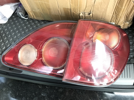 ไฟท้าย Toyota Harrier gen1 ไฟท้าย Toyota Harrier gen1