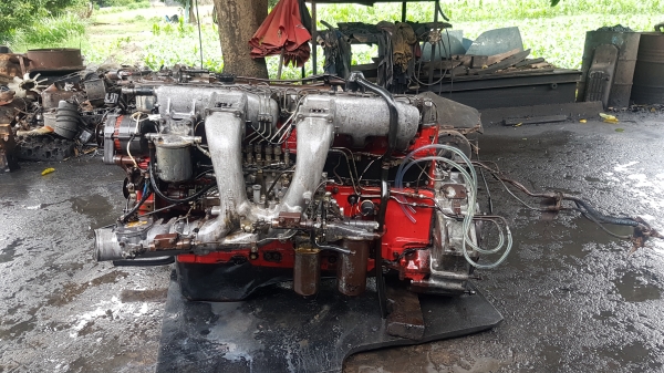 ขายเครื่องยนต์hino ek100
