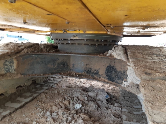 ขายรถแบคโฮ KOMATSU PC200-7 ขายรถแบคโฮ KOMATSU PC200-7