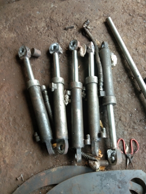 รับซ่อมคืนสภาพมือคีบ เครื่องจักรกลหนัก