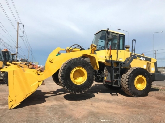 ขายรถตักล้อยาง KOMATSU WA430-5 นำเข้าเองจากญี่ปุ่น สภาพสวยพร้อมใช้ มีVDOการทำงานครับ