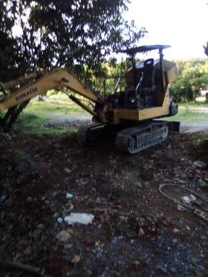 ขาย KOMATSU PC30-6 สภาพสวยราคา 200,000 ขาย KOMATSU PC30-6 สภาพสวยราคา 200,000