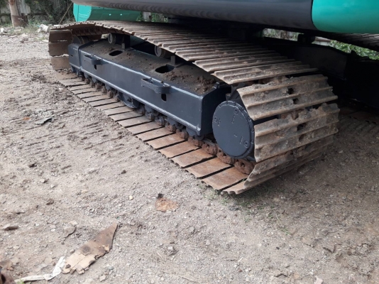 แบคโฮพร้อมใช้