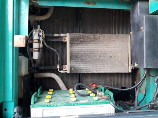 แบคโฮพร้อมใช้