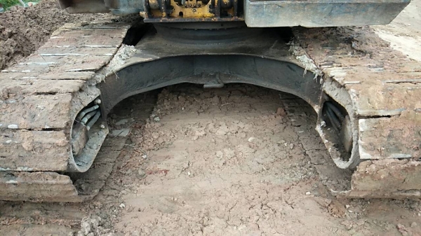 ขายKOMATSU PC120-5 คอลโทนสั้นใบซื้อขายราคา350,000 ขายKOMATSU PC120-5 คอลโทนสั้นใบซื้อขายราคา350,000