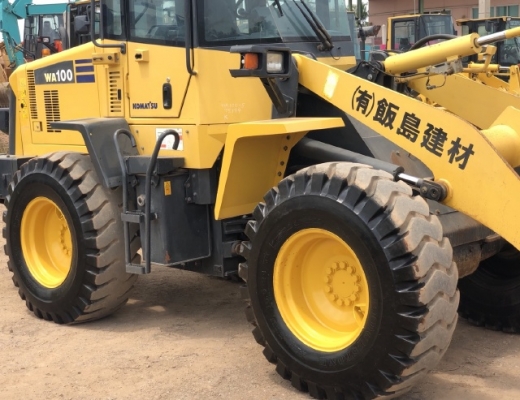 ขายรถตักล้อยาง KOMATSU WA100-5 (6,xxx ชั่วโมง) นำเข้าเองจากญี่ปุ่น สภาพสวยพร้อมใช้ มีVDOการทำงานครับ