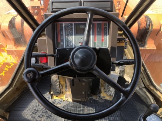 ขายรถตักล้อยาง KOMATSU WA350-1 นำเข้าเองจากญี่ปุ่น สภาพสวยพร้อมใช้ มีVDOการทำงานครับ