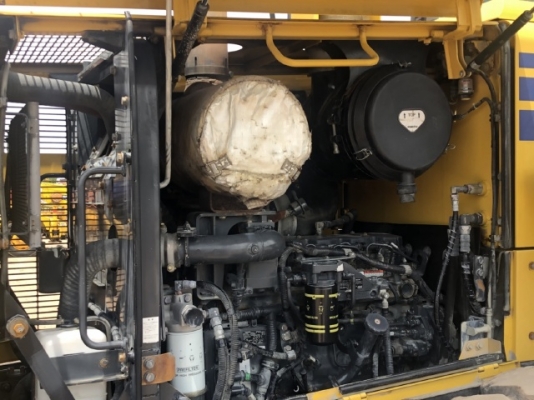 ขายรถตักล้อยาง KOMATSU WA380-6 ปี 2010 รถนอกนำเข้าจากญี่ปุ่น สภาพสวยพร้อมใช้ มีVDOการทำงานครับ