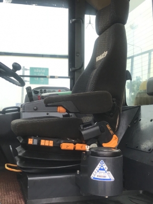 ขายรถตักล้อยาง KOMATSU WA380-6 ปี 2010 รถนอกนำเข้าจากญี่ปุ่น สภาพสวยพร้อมใช้ มีVDOการทำงานครับ