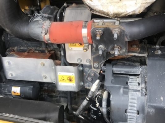 ขายรถตักล้อยาง KOMATSU WA380-6 ปี 2010 รถนอกนำเข้าจากญี่ปุ่น สภาพสวยพร้อมใช้ มีVDOการทำงานครับ