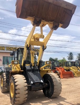 ขายรถตักล้อยาง KOMATSU WA380-6 ปี 2010 รถนอกนำเข้าจากญี่ปุ่น สภาพสวยพร้อมใช้ มีVDOการทำงานครับ