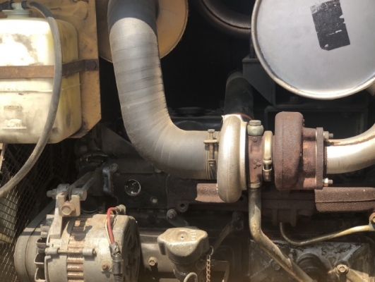 ขายรถตักล้อยาง TCM E830 นำเข้าเองจากญี่ปุ่น สภาพสวยพร้อมใช้ มีVDOการทำงานครับ