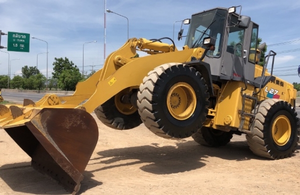 ขายรถตักล้อยาง TCM L27 (เทียบเท่า WA300) นำเข้าเองจากญี่ปุ่น สภาพสวยพร้อมใช้ มีVDOการทำงานครับ