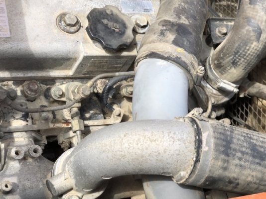 ขายรถขุด HITACHI ZX135US นำเข้าเองจากญี่ปุ่น สภาพสวยพร้อมใช้ มีVDOการทำงานครับ