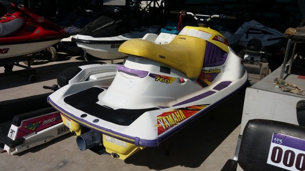 ขออนุญาต ขาย YAMAHA Blaster2 760cc.เก่าญี่ปุ่น สมบูรณ์ตรวจเช็คให้เรียบร้อย เรือพร้อมขับครับ ขออนุญาต ขาย YAMAHA Blaster2 760cc.เก่าญี่ปุ่น สมบูรณ์ตรวจเช็คให้เรียบร้อย เรือพร้อมขับครับ