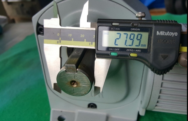 มอเตอร์เกียร์ ยี่ห้อ GTR อัตราทด 240:1 ใช้ไฟสามเฟส 200V ขนาด 200 วัตต์