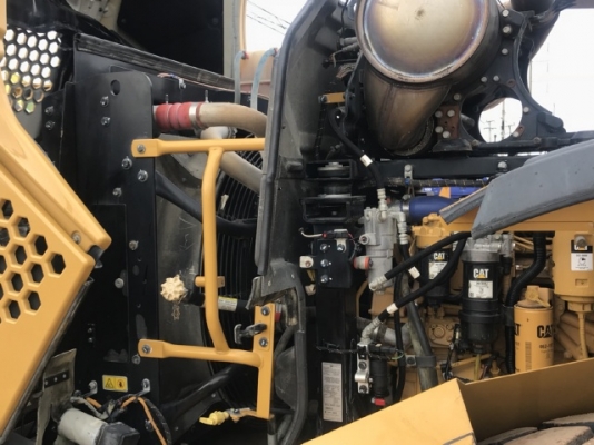 ขายรถตักล้อยาง CAT 950K ปี 2014 นำเข้าเองจากญี่ปุ่น สภาพพร้อมใช้ มีVDOการทำงานครับ