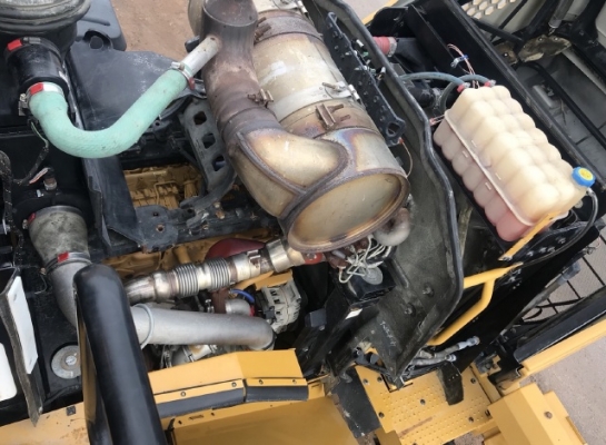 ขายรถตักล้อยาง CAT 950K ปี 2014 นำเข้าเองจากญี่ปุ่น สภาพพร้อมใช้ มีVDOการทำงานครับ