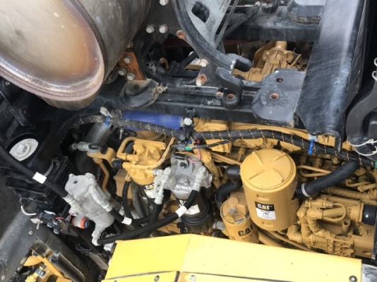 ขายรถตักล้อยาง CAT 950K ปี 2014 นำเข้าเองจากญี่ปุ่น สภาพพร้อมใช้ มีVDOการทำงานครับ