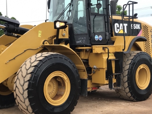 ขายรถตักล้อยาง CAT 950K ปี 2014 นำเข้าเองจากญี่ปุ่น สภาพพร้อมใช้ มีVDOการทำงานครับ