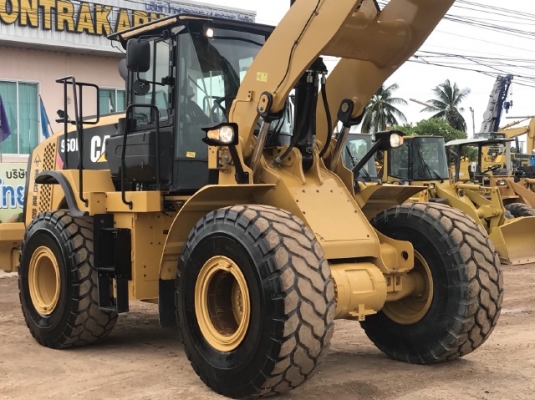 ขายรถตักล้อยาง CAT 950K ปี 2014 นำเข้าเองจากญี่ปุ่น สภาพพร้อมใช้ มีVDOการทำงานครับ