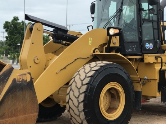 ขายรถตักล้อยาง CAT 950K ปี 2014 นำเข้าเองจากญี่ปุ่น สภาพพร้อมใช้ มีVDOการทำงานครับ