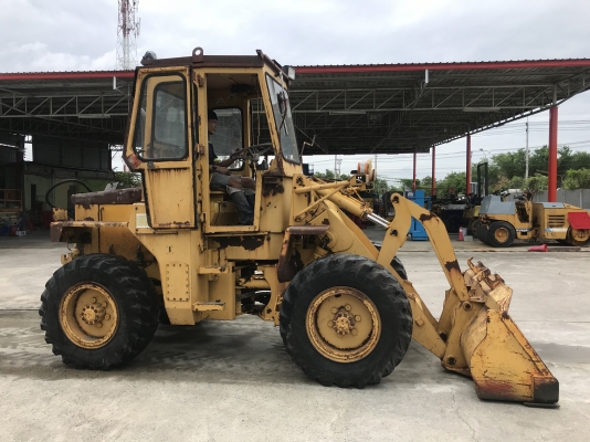 ขายรถตักMITSUBISHIรุ่นWS3 นำเข้าญี่ปุ่นไม่เคยใช้งานในไทยเอวอ่อนเครื่องมิตซูบิชิ4สูบ สภาพดีพร้อมใช้งาน 081-8302909 จิรโรจน์ Line ID : jiraroj2909