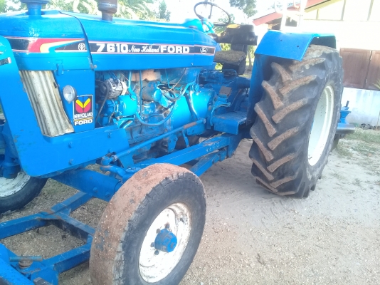 ขายรถไถฟอร์ด 6610 เสื้อลาย สภาพพร้อมใช้งาน เอกสารพร้อมโอน ขายรถไถฟอร์ด 6610 เสื้อลาย สภาพพร้อมใช้งาน เอกสารพร้อมโอน